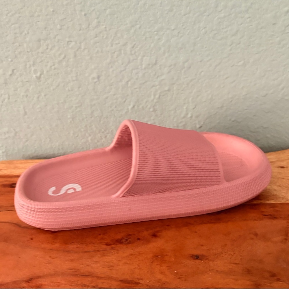 Pink Slide Sandals - Picture 5 of 9